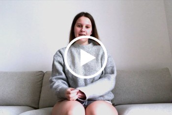 Lisa2001: UNGLAUBLICH!!! MEIN ERSTES SEXTAPE! ICH MACHE ES MIR DAS ERSTE MAL SELBST.